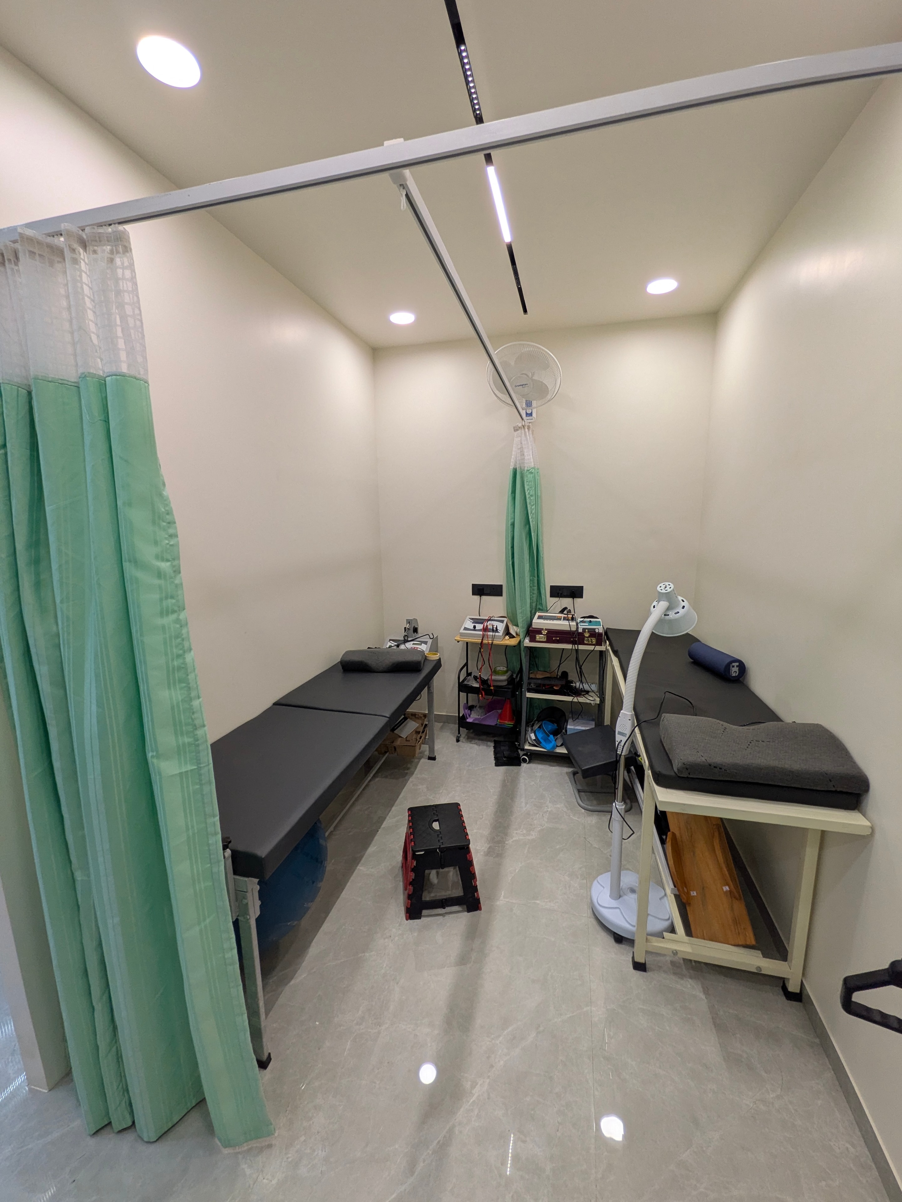 Physiotherapy treatment room